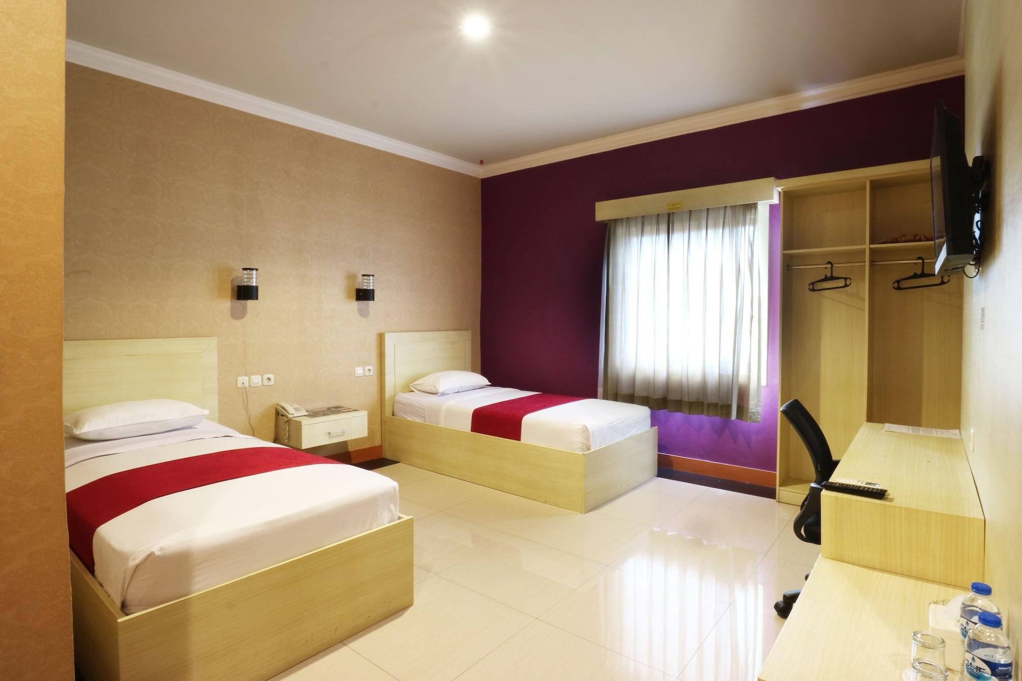 New Raja 3* Jakarta