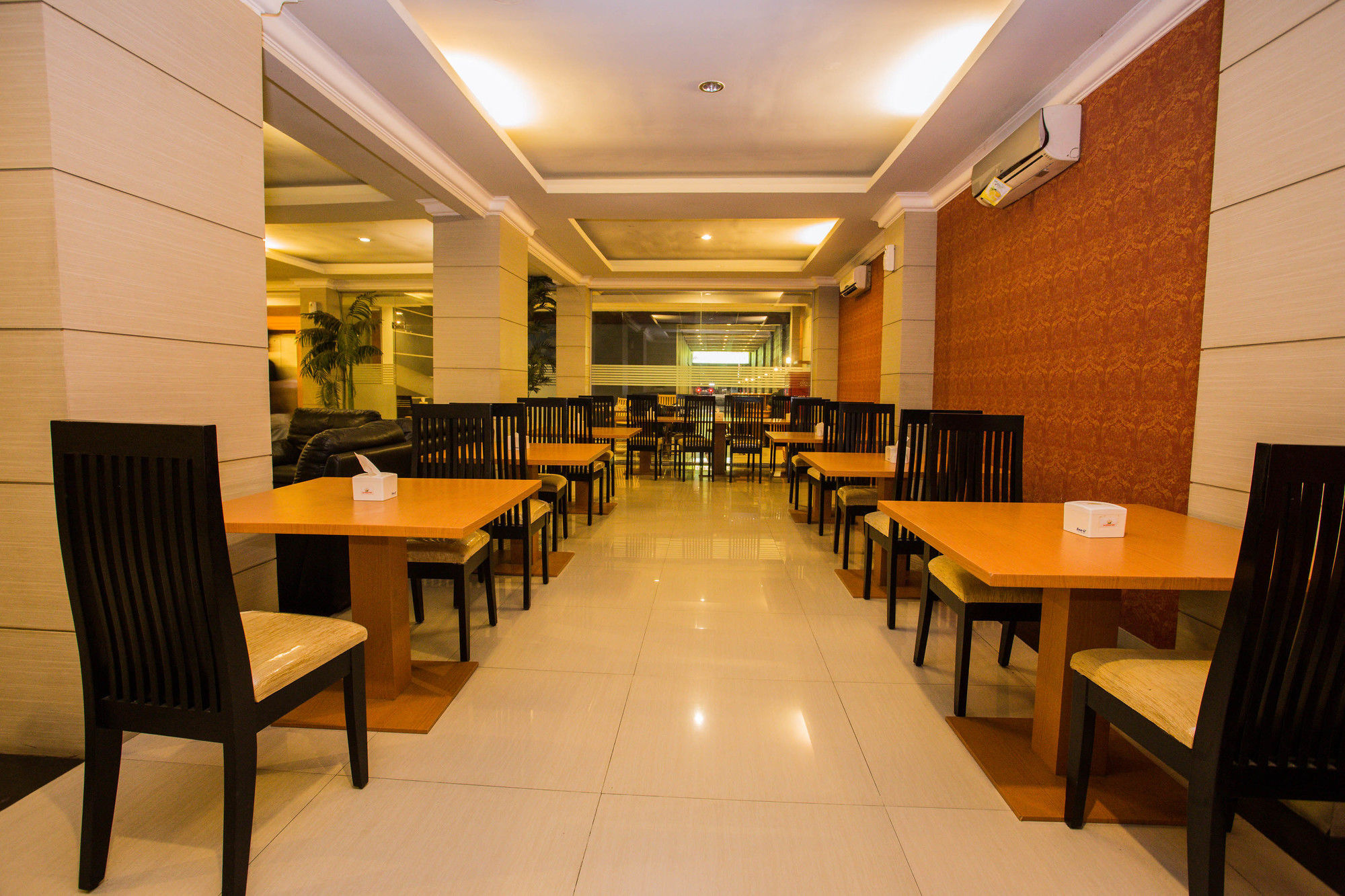 Hotel New Raja